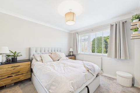 2 bedroom semi-detached bungalow for sale, Bradstow Way, Broadstairs, CT10
