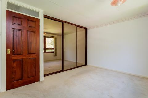 10e Fulton Crescent, Kilbarchan, Johnstone, PA10 2ED