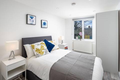 2 bedroom flat to rent, Marcus Garvey Way, Herne Hill, London, SE24