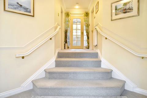 31 Dingle Road, Pedmore, Stourbridge, DY9 0RS