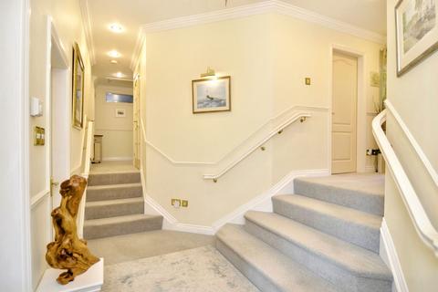 31 Dingle Road, Pedmore, Stourbridge, DY9 0RS