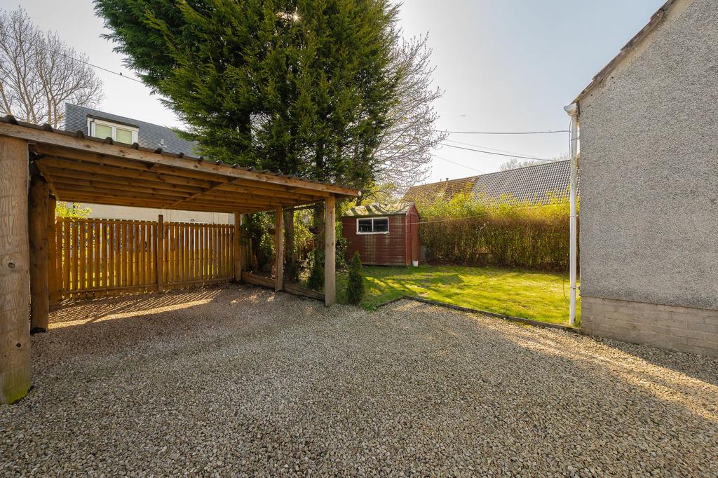 Rear garden / Driveway