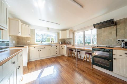 undefined, Newcastle, Craven Arms