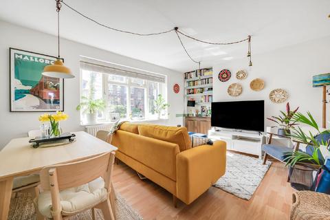 Broadhurst Gardens, South Hampstead, London, NW6