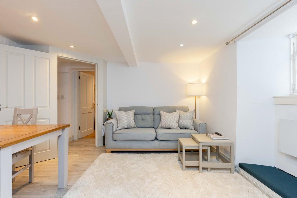 Living room4