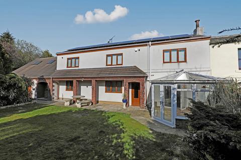 4 bedroom semi-detached house for sale, Asquith Street, Birstall