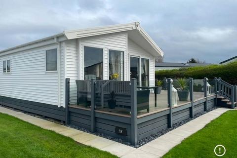 3 bedroom lodge for sale, Talacre CH8