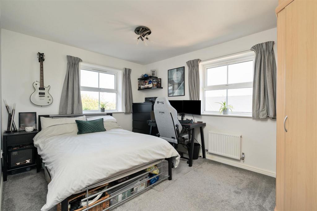 Apt 33 Westley Heights 1.jpg