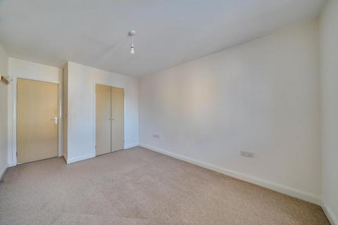 3 Baldwin Mews, Carterton, OX18 1AW