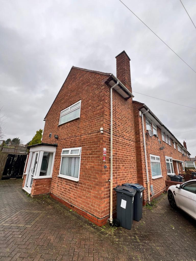 Extended 3-bedroom End Terraced House FOR SALE