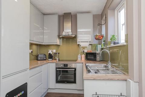 2 bedroom terraced house for sale, Springfield Avenue, Banbury