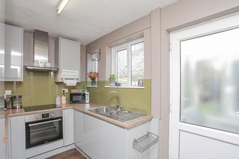 2 bedroom terraced house for sale, Springfield Avenue, Banbury