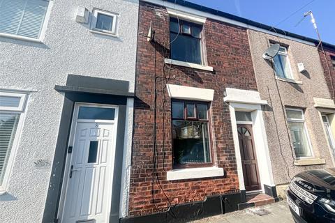 2 bed terraced house for rent in Carlisle Street, Syke OL12