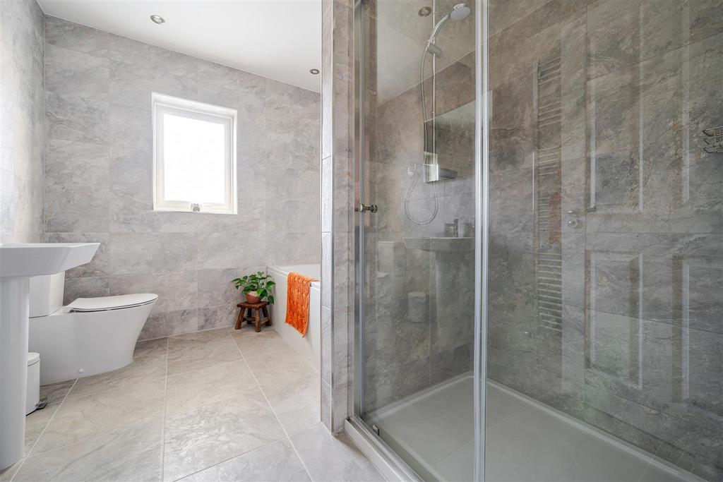 Family bathroom