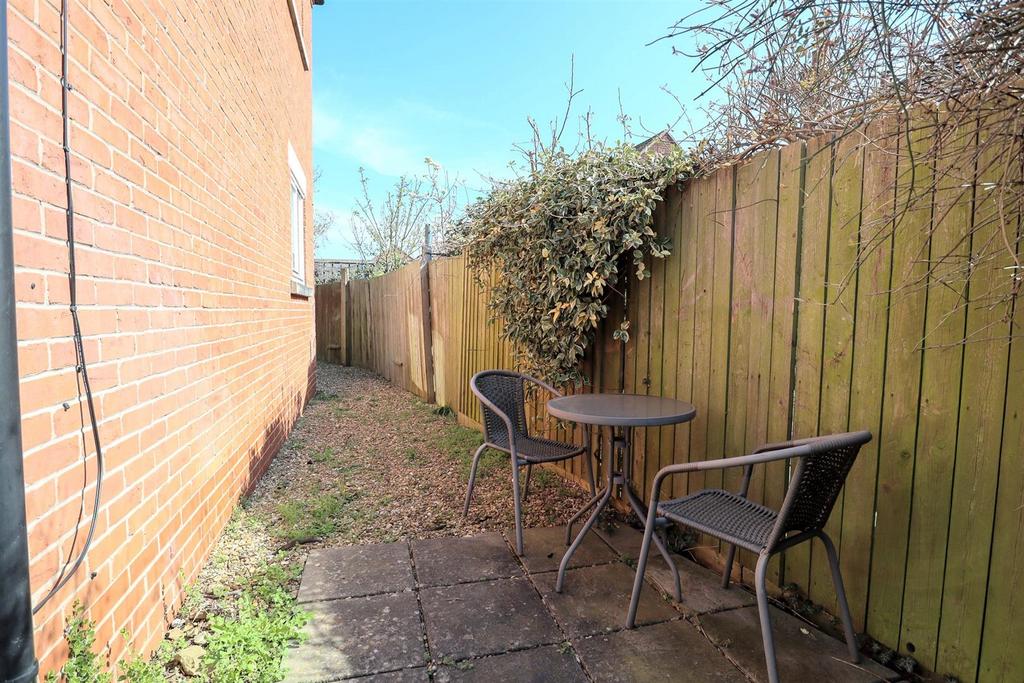Communal garden.jpg