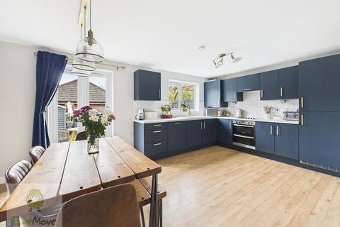 4 bedroom semi-detached house for sale, Moat Lane, Lower Upnor, Rochester ME2 4GP
