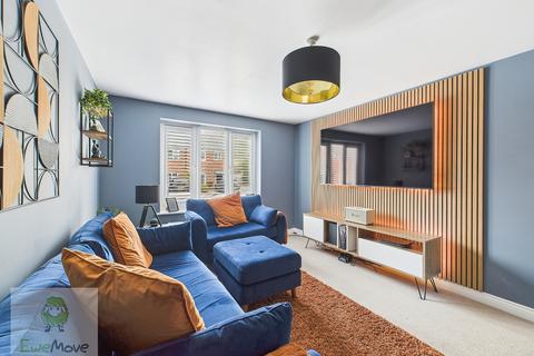 4 bedroom semi-detached house for sale, Moat Lane, Lower Upnor, Rochester ME2 4GP