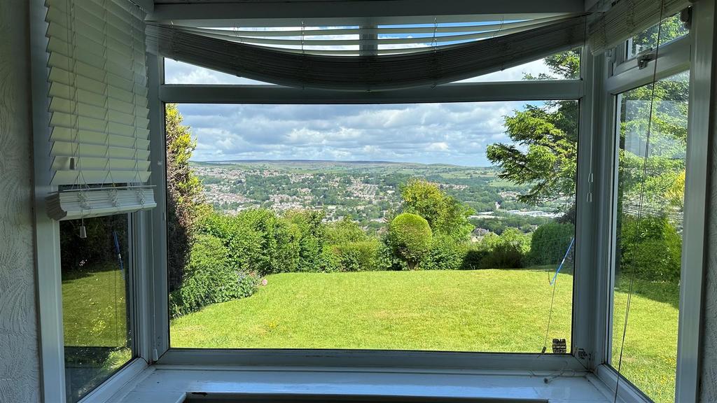 Bedroom window.jpg