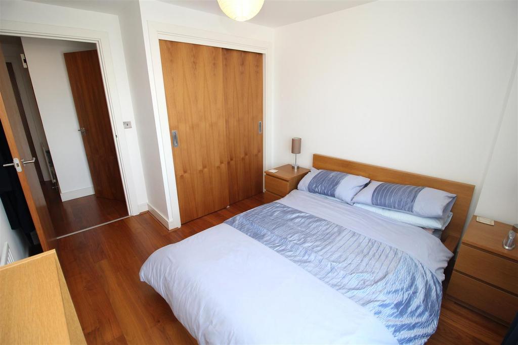 Bedroom.JPG