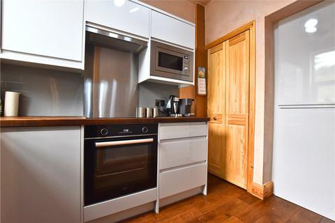 6 Booth Street, Queensbury, Bradford, BD13 2HU