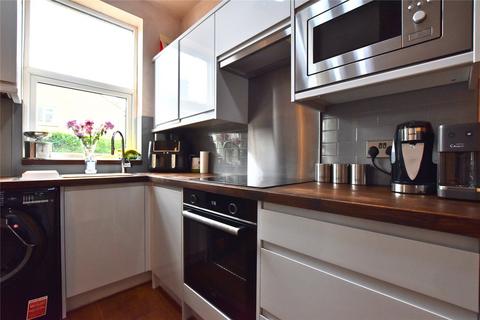 6 Booth Street, Queensbury, Bradford, BD13 2HU