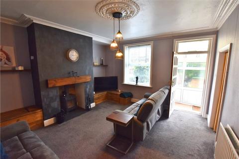 6 Booth Street, Queensbury, Bradford, BD13 2HU