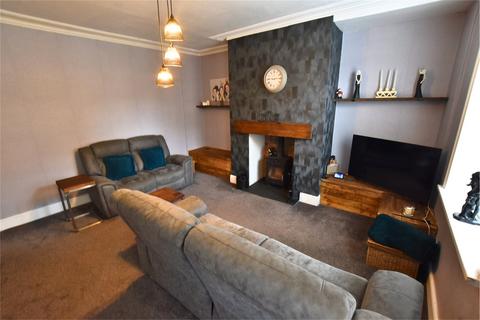 6 Booth Street, Queensbury, Bradford, BD13 2HU