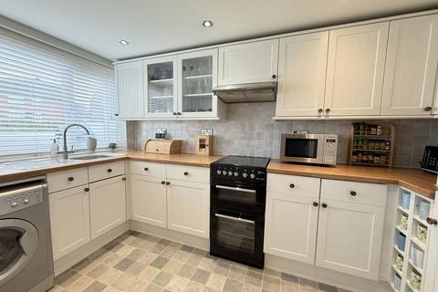27 Green Lane, Shirley, Solihull, B90 1AF
