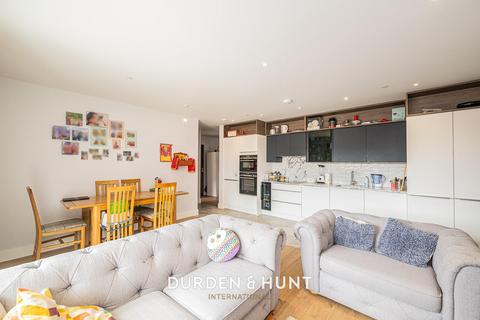 2 bedroom apartment to rent, Chelmsford Road, Shenfield, Brentwood