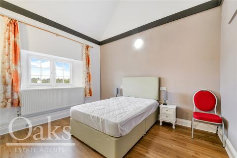 Apartment to rent - Our Lady's Close, Crystal Palace
