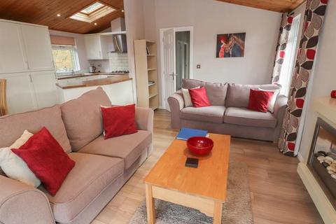 3 bedroom mobile home for sale, Ambleside Road, Windermere LA23