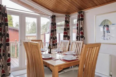 3 bedroom mobile home for sale, Ambleside Road, Windermere LA23