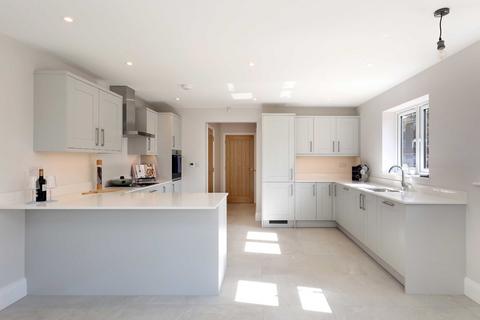 3 bedroom terraced house for sale, Cobblers Close, Farnham Royal, SL2