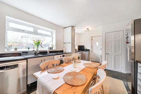 113 Broadgate Walk, Horsforth, Leeds, LS18 4EZ