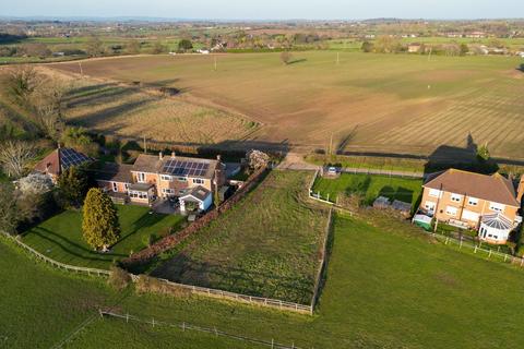 Land for sale, Claines, Worcester, Worcestershire