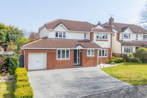 Acorn Ridge, Walton