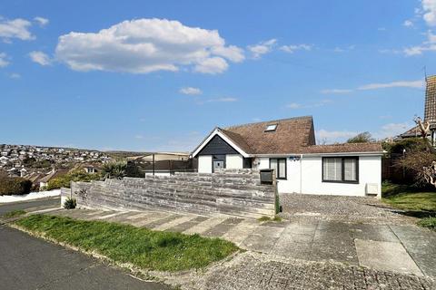4 bedroom chalet for sale, Mount Drive, Saltdean, BN2 8QA