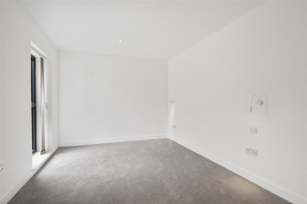 FLAT 4,15.jpg