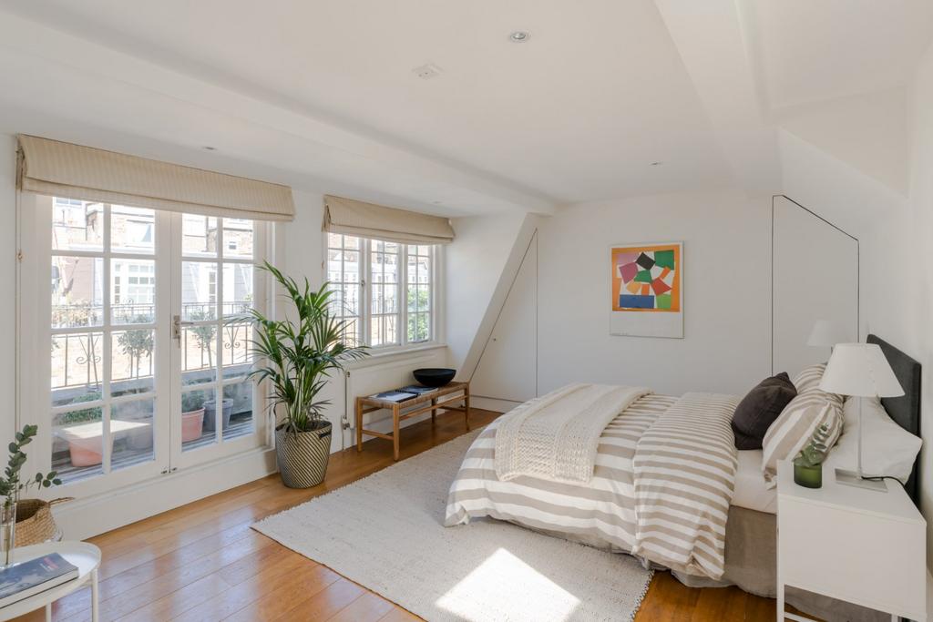 Main Bedroom