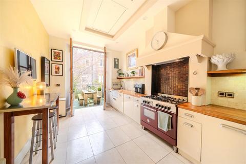 undefined, Christchurch Road, Clifton, Bristol, BS8