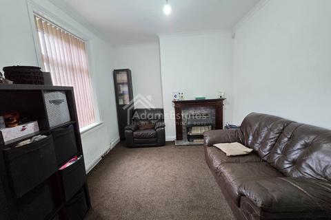 2 bedroom terraced house for sale, Chestnut Terrace, Dewsbury