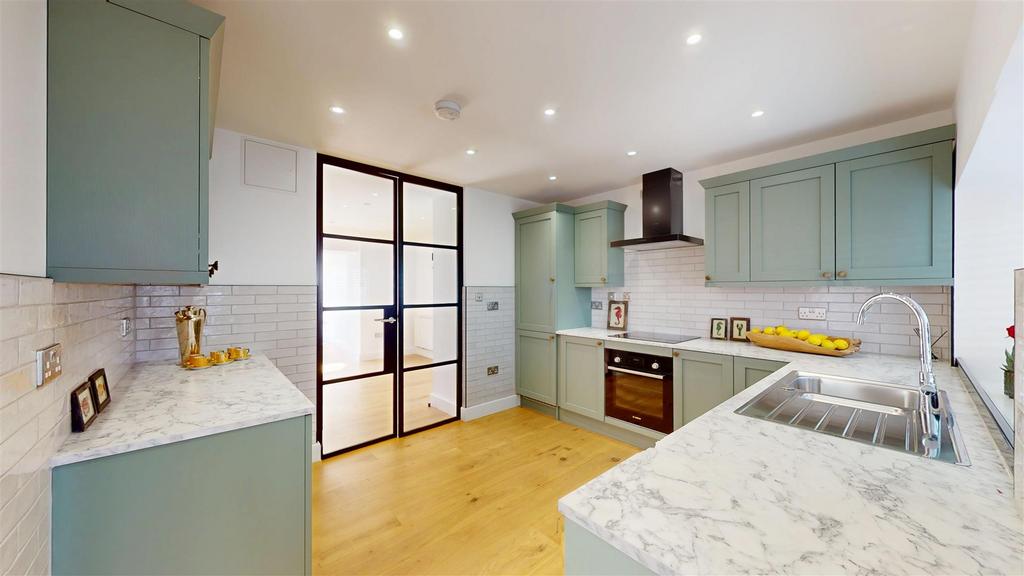 Empingham-Road-Stamford-04092025 172037.jpg