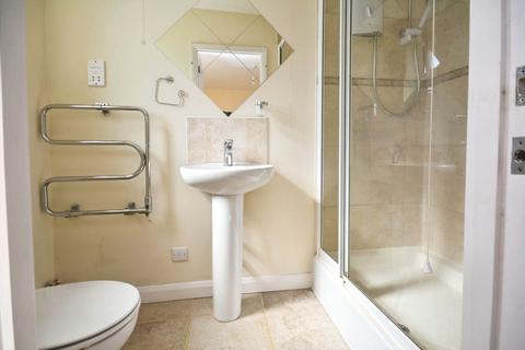 1 bedroom flat to rent, Chiltern Avenue, Amersham