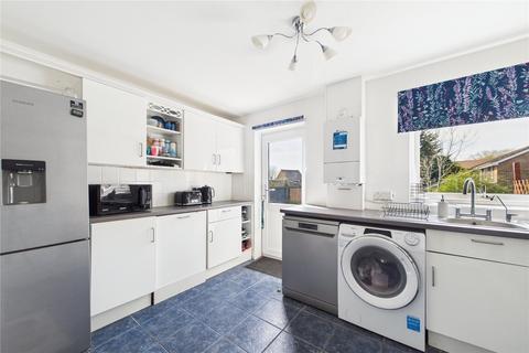 1 Avon Close, Calcot, Reading, RG31 7YE