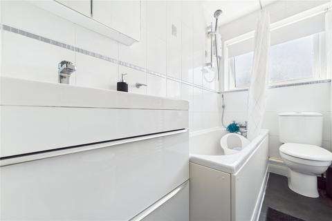 1 Avon Close, Calcot, Reading, RG31 7YE