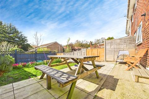 1 Avon Close, Calcot, Reading, RG31 7YE