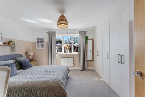 55 Bailey Road, Wilmslow, SK9 2TX