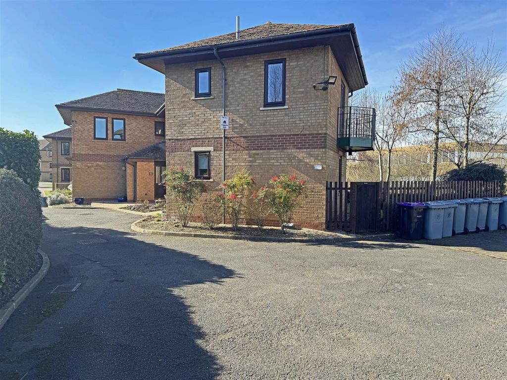 Welland Mews, Stamford