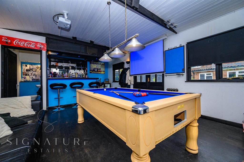Bar And Games Room