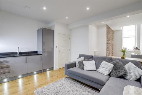 1 bedroom apartment for sale, Hounds Gate, Nottingham NG1